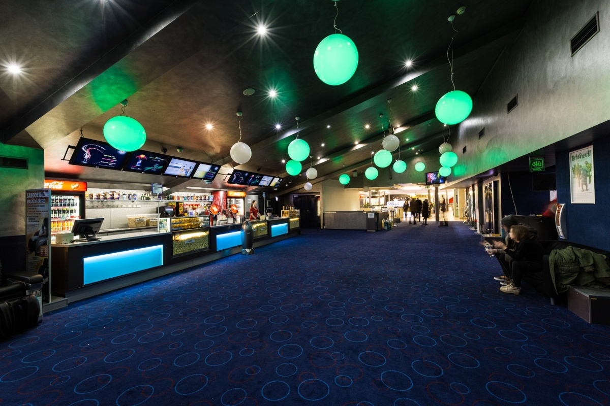 Golden Apple Cinema