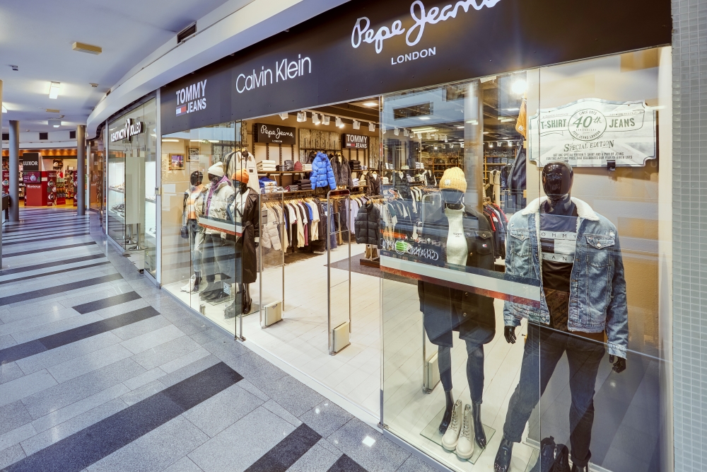 Tommy Jeans & Calvin Klein